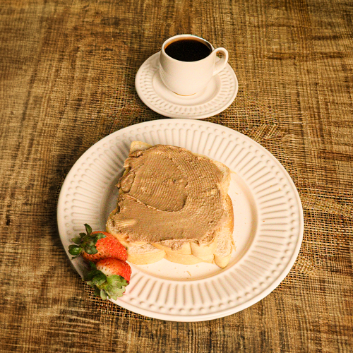 Pasta sabor Leitinho