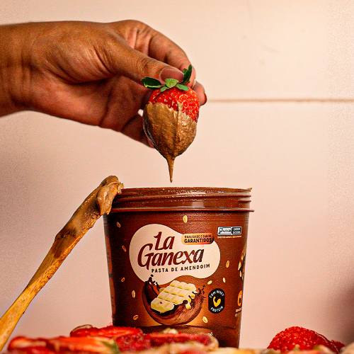 Pasta sabor Leitinho Black